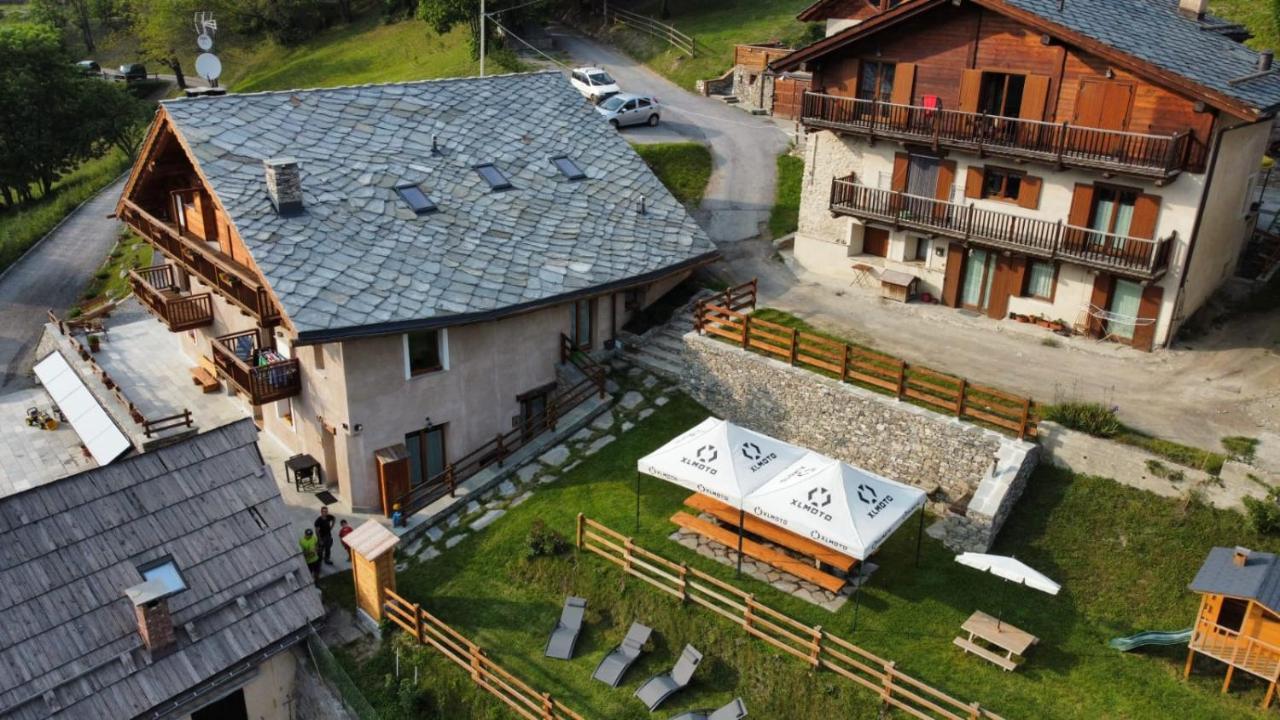 La Maison. Il Nido Dell'Aquila Bardonecchia Exterior photo