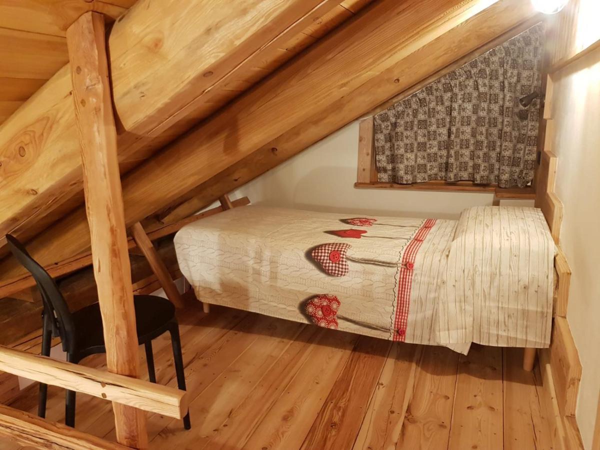 La Maison. Il Nido Dell'Aquila Bardonecchia Exterior photo